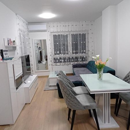Apartment M & N Banja Luka Esterno foto