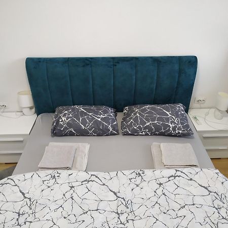 Apartment M & N Banja Luka Esterno foto